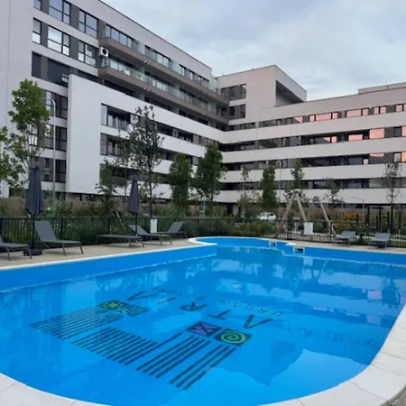 Апартаменти Atria House Бухарест