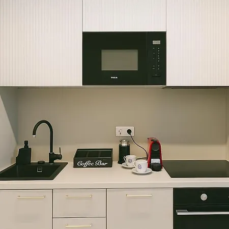 Апартаменти Atria House Бухарест